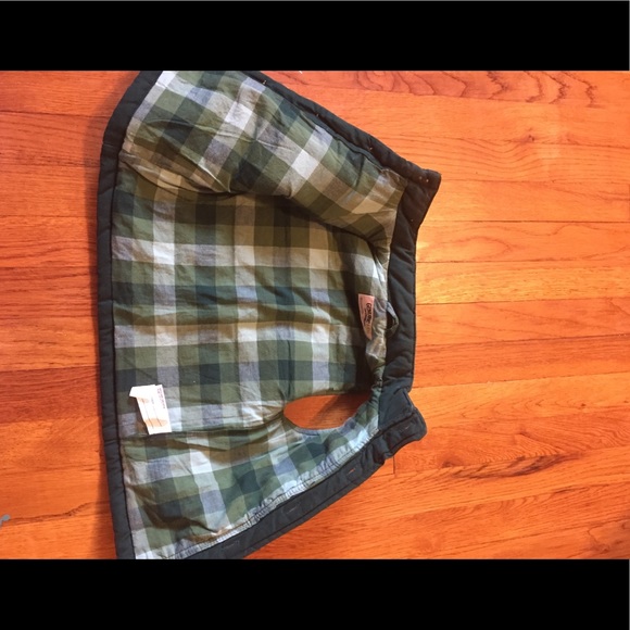 Oshkosh Kids Boys Vest. - Picture 3 of 5